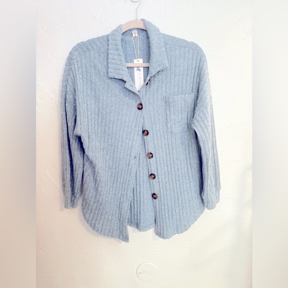 NWT BLUE GREY SOFT SHIRT SHACKET-S - Picture 11 of 13